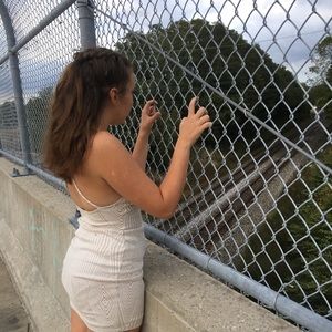 Meet your Posher, Raven